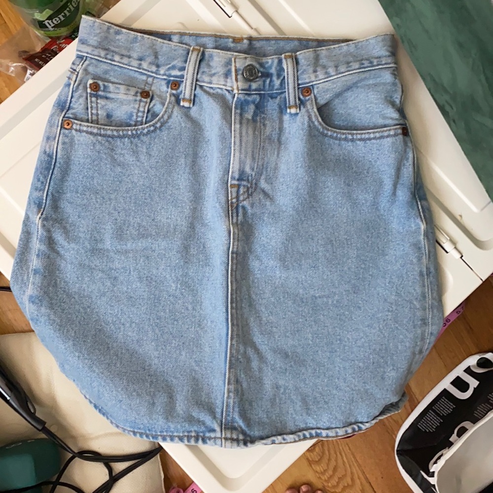 Levi’s jean skirt
